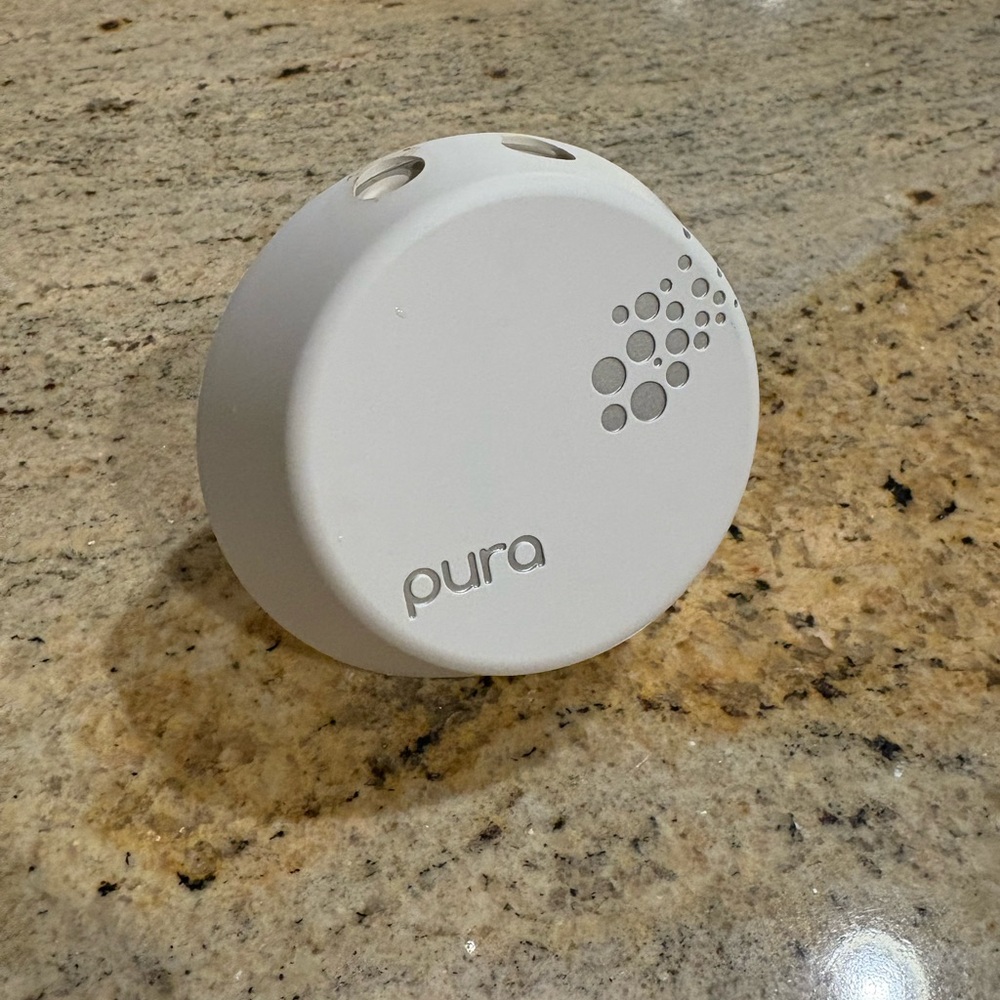 Pura White Fragrance Diffuser